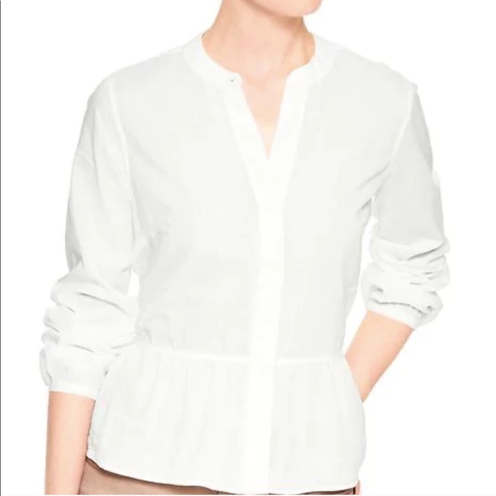 Gap factory light blue button front peplum top